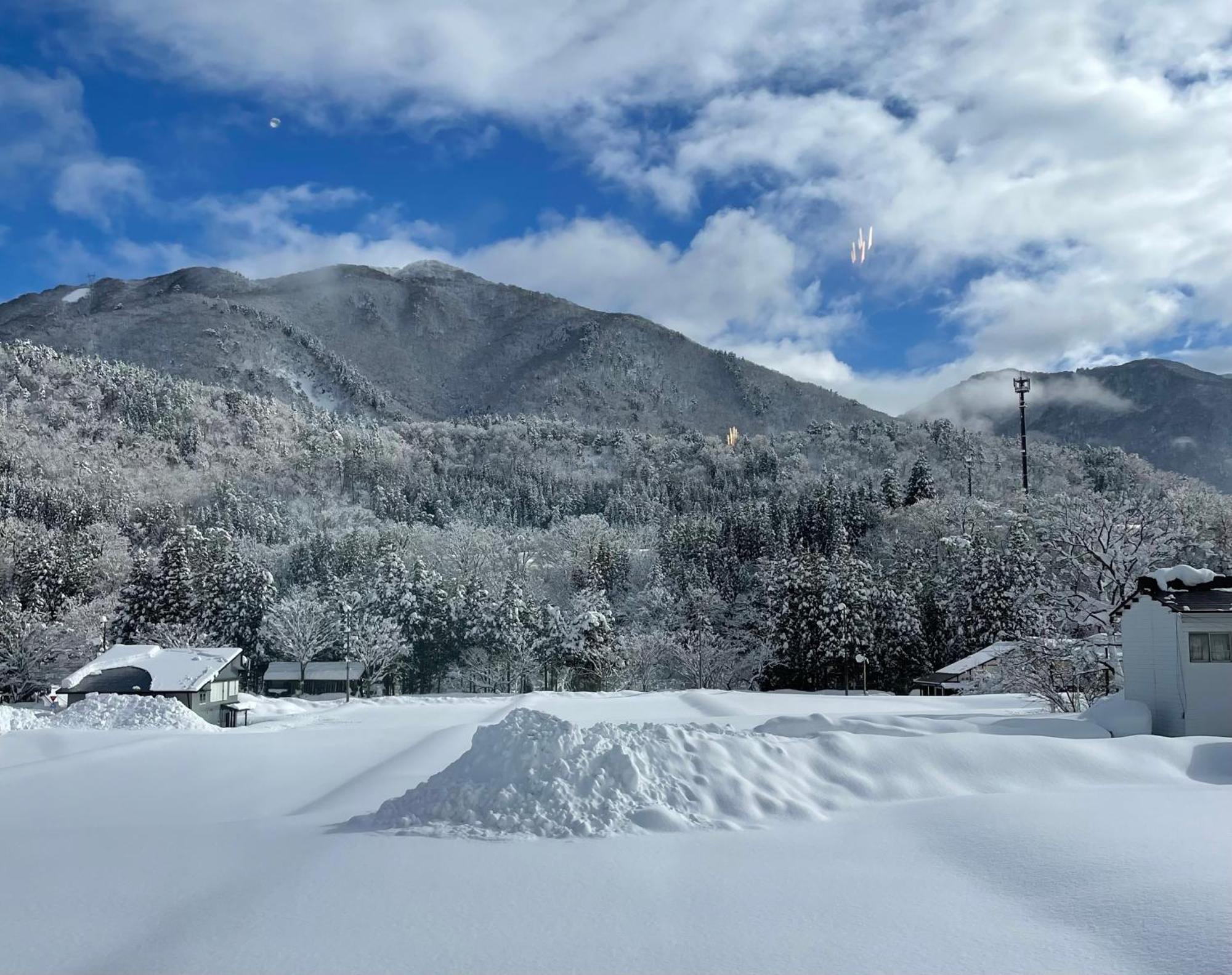 Guesthouse Shirakawa-Go Inn Екстериор снимка